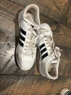 adidas White and Black Classic Low-Top Sneakers